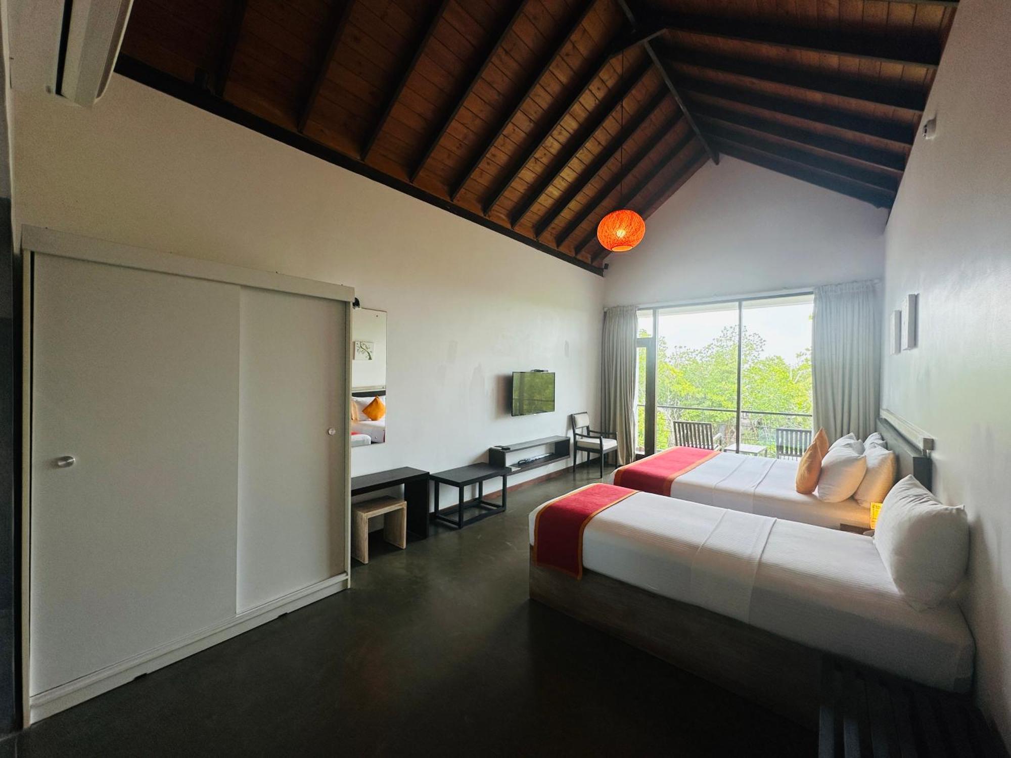 Moi Koggala By Dbi - Free Drop Off To The Beach Habaraduwa Central Exterior foto